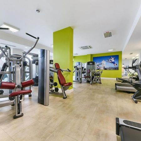 Cityscape Serenity: 10Th Floor Oasis Near City Airport, Excel & 02 Apartment Londra Exterior foto